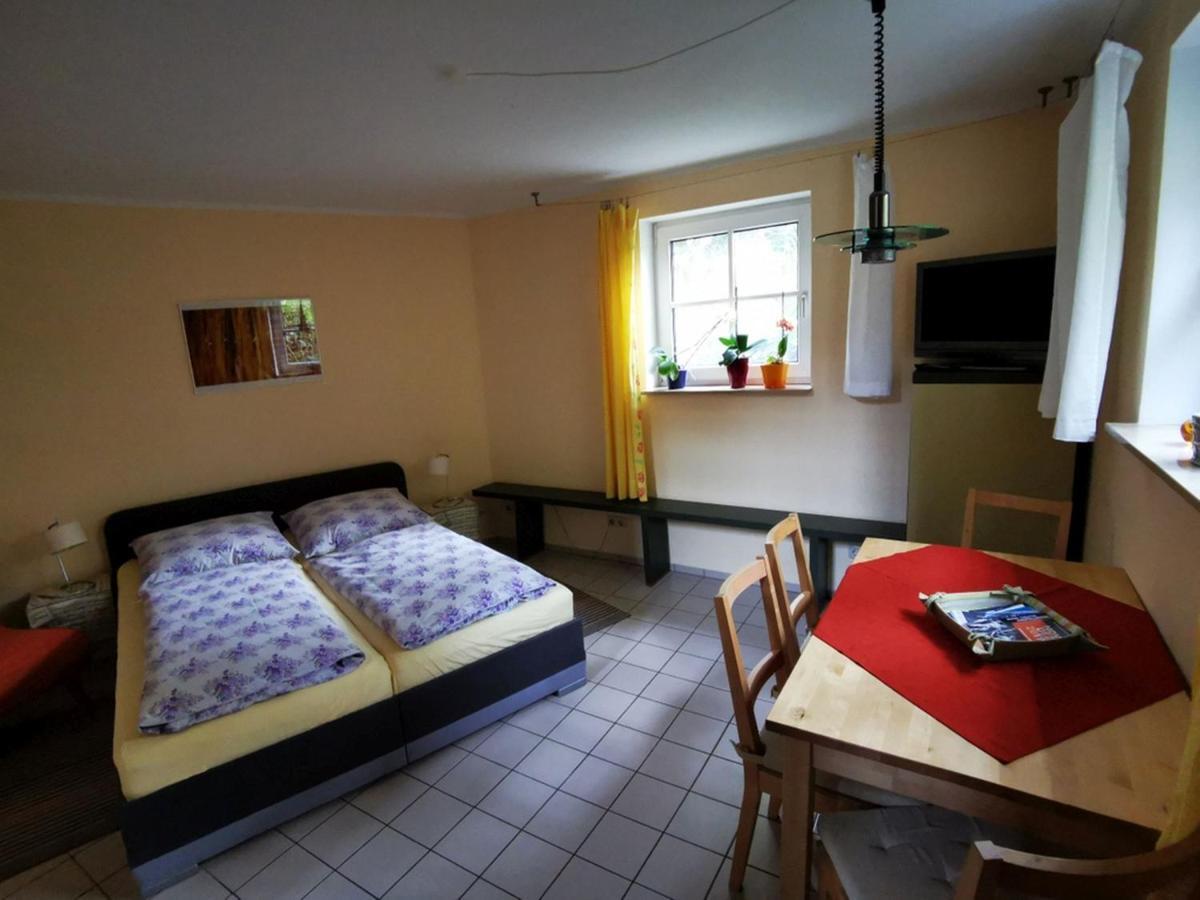 Ferienwohnung An Der Lottenquelle Weimar  Extérieur photo